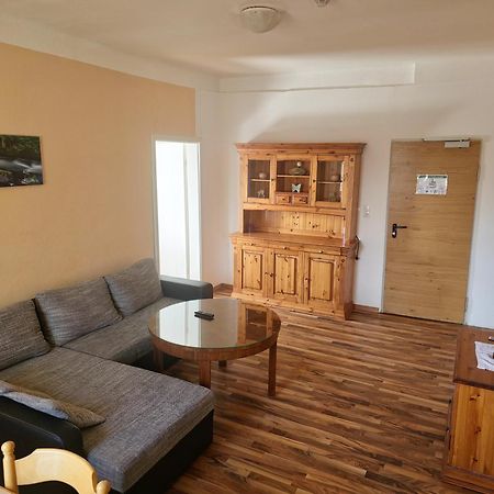 Hotel Bischoff Winnweiler מראה חיצוני תמונה