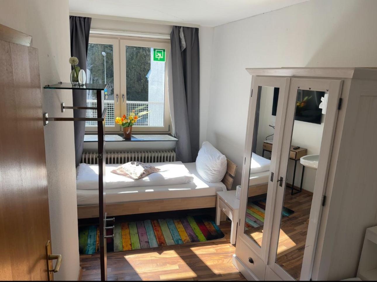 Hotel Bischoff Winnweiler מראה חיצוני תמונה
